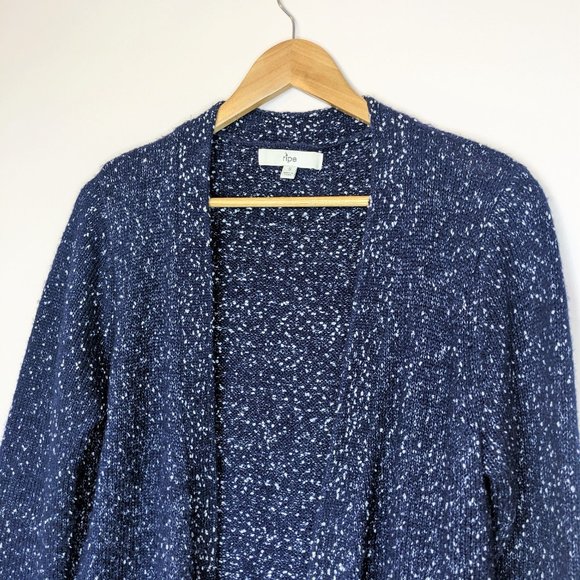 Ripe Boucle Knit Cardi in Navy, Size Small - Picture 4 of 5
